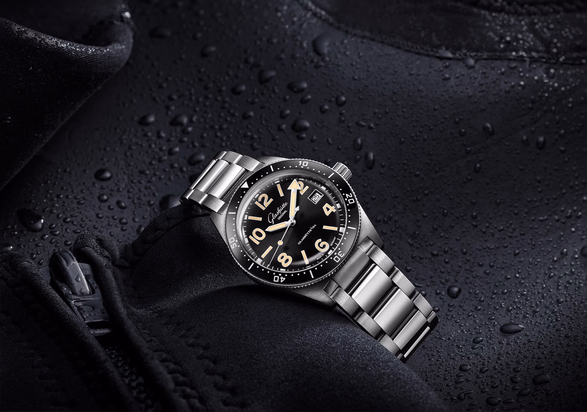 Glashütte Original SeaQ (1-39-11-06-80-34)