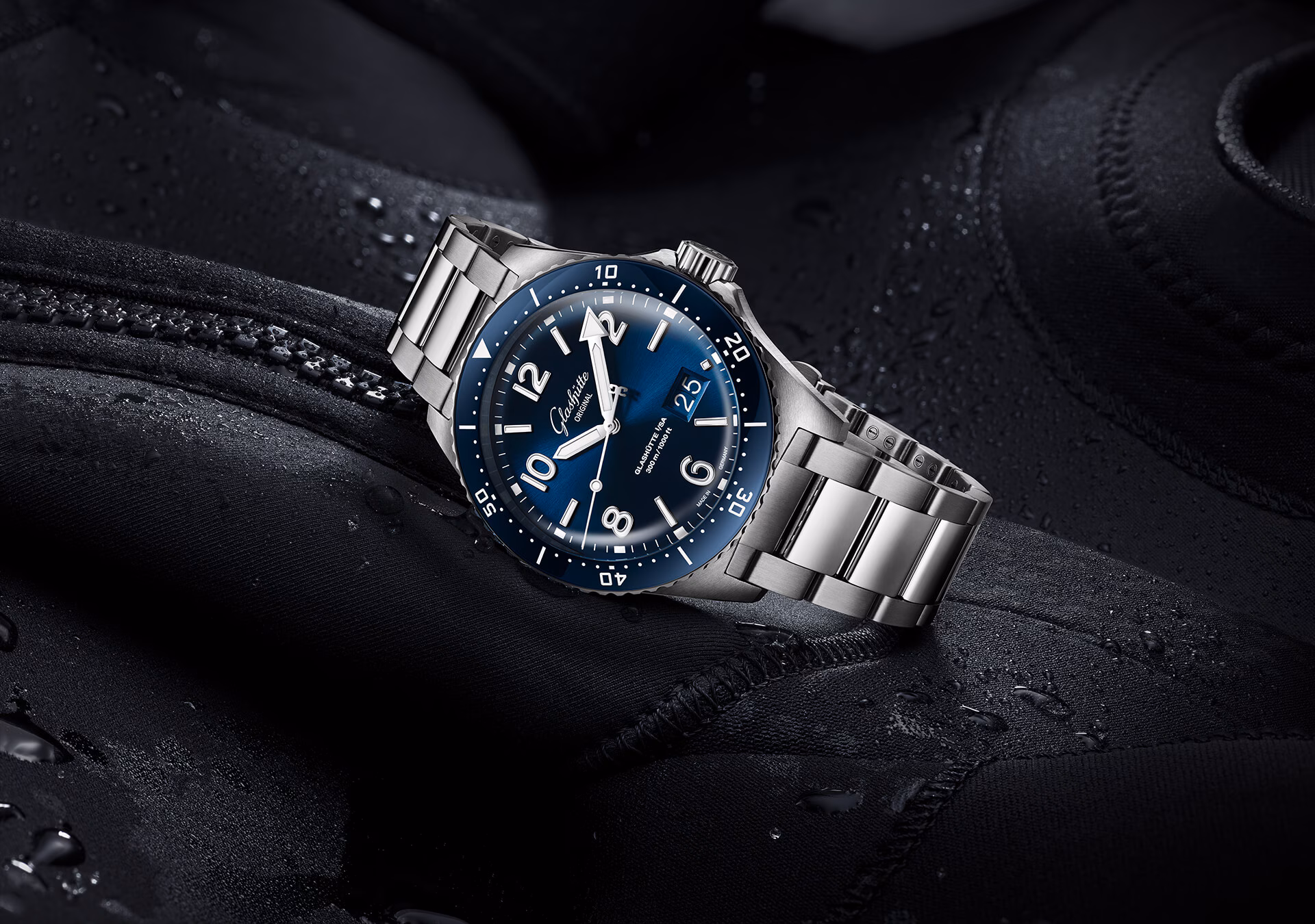 Glashütte Original SeaQ Panorama Date (1-36-13-02-81-70)