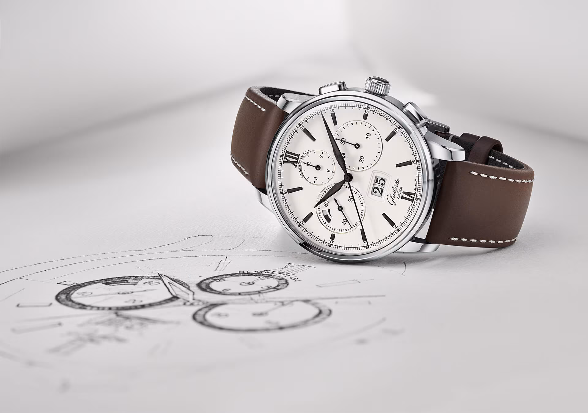 Glashütte Original Senator Chronograph Panorama Date (1-37-01-05-02-71)