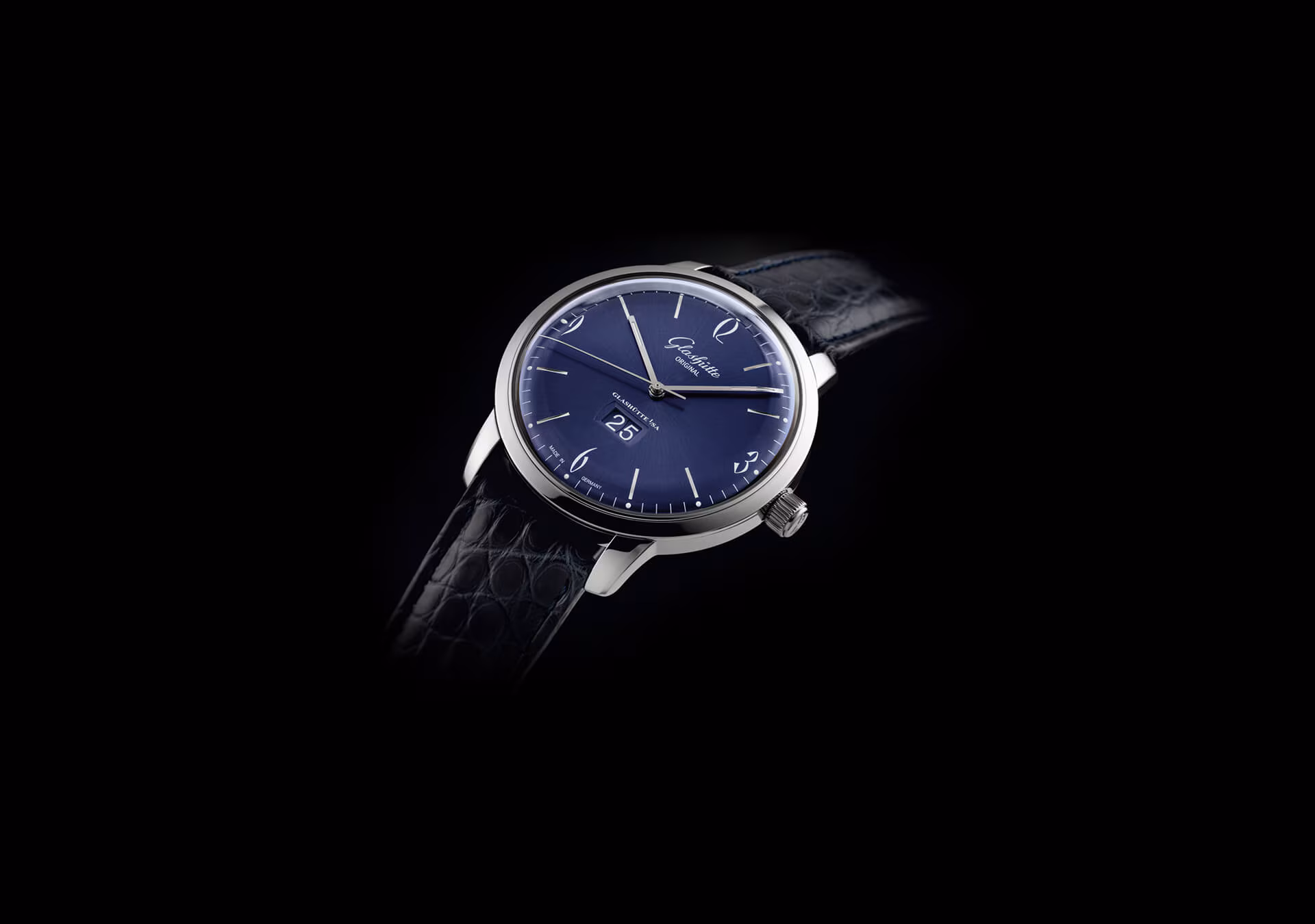 Glashütte Original Sixties Panorama Date (2-39-47-06-02-04)
